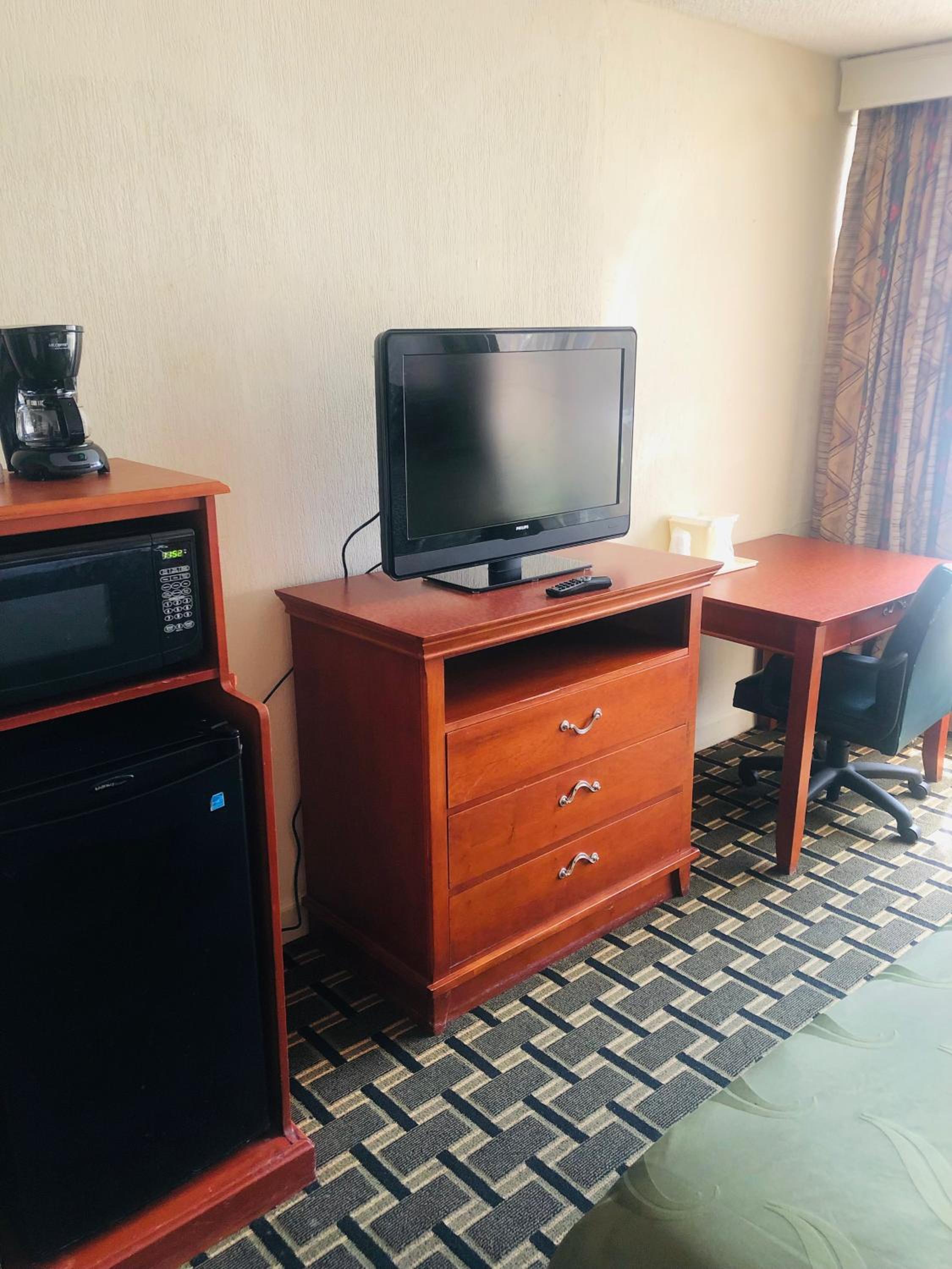 Double Room - Disability Access - Photo 4