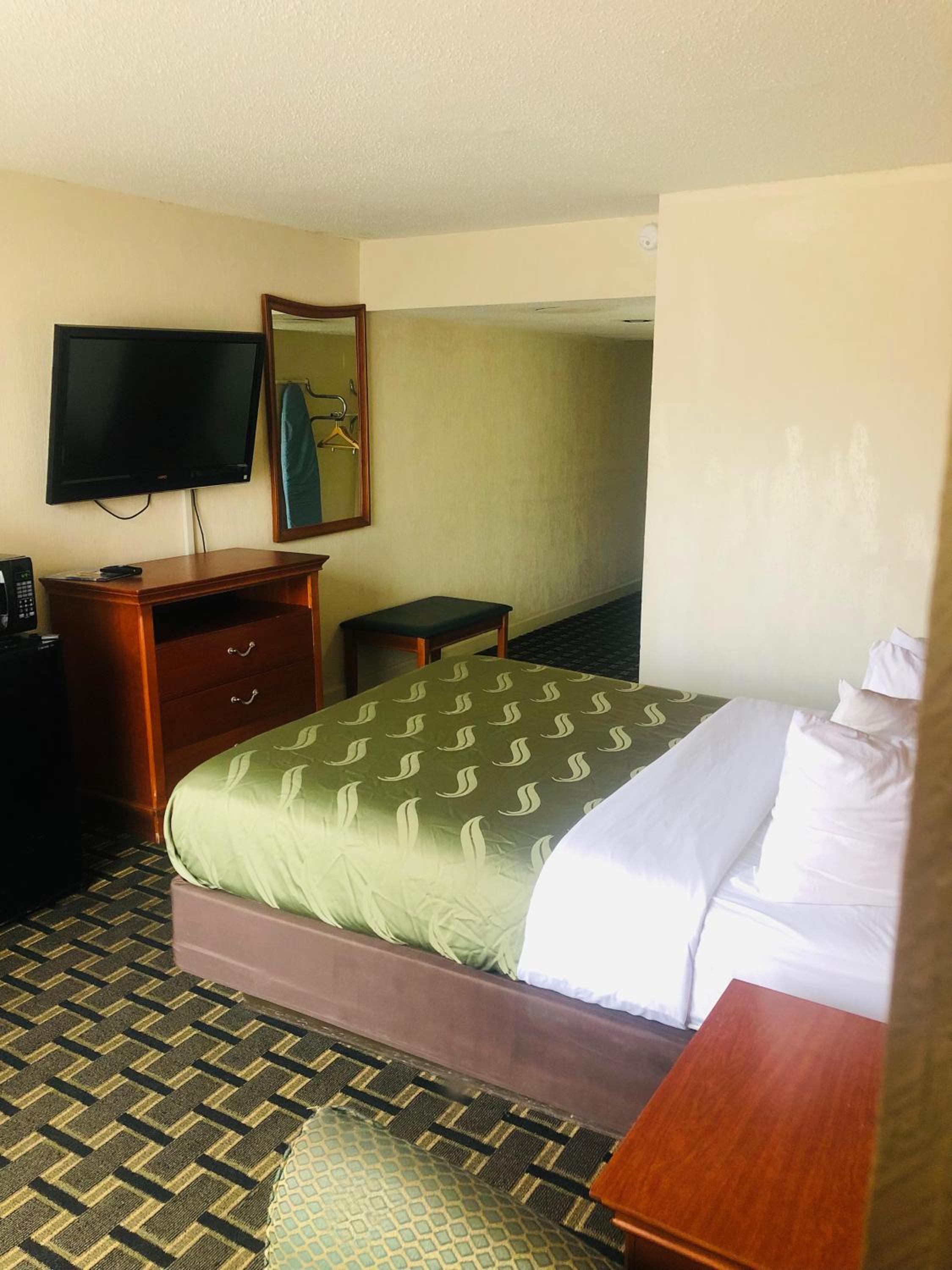Budget Double or Twin Room - Photo 3