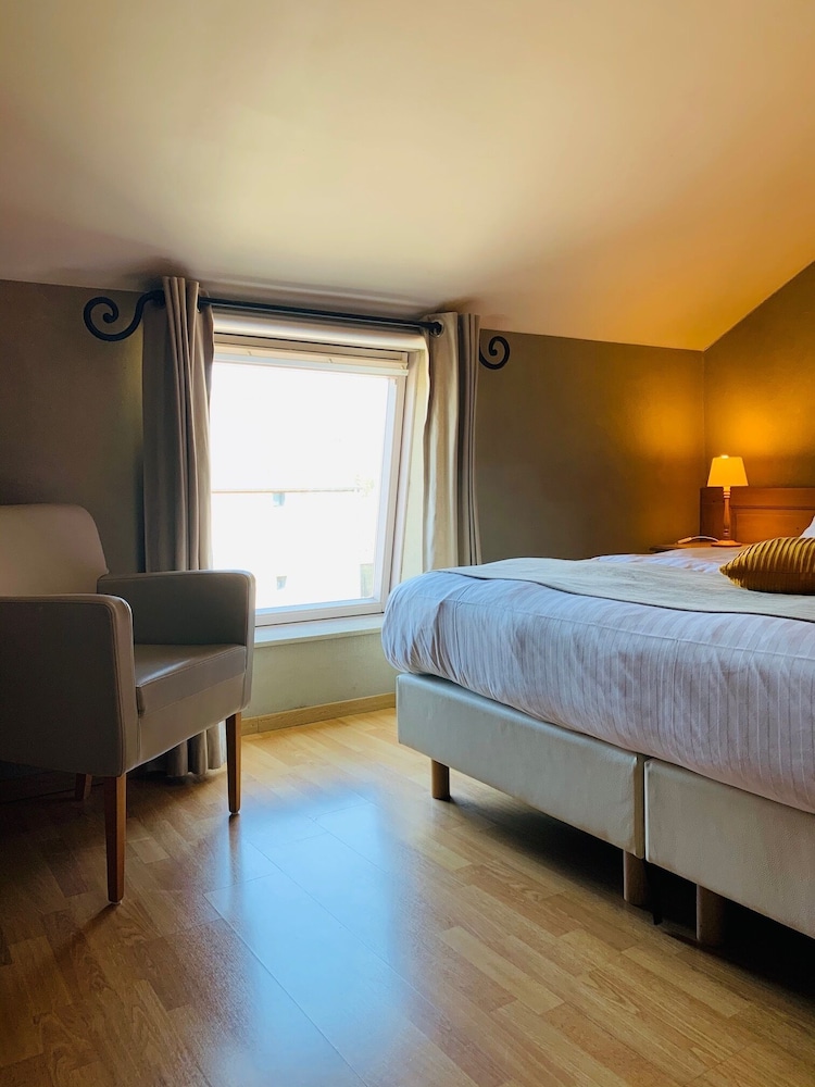 Classic Double or Twin Room