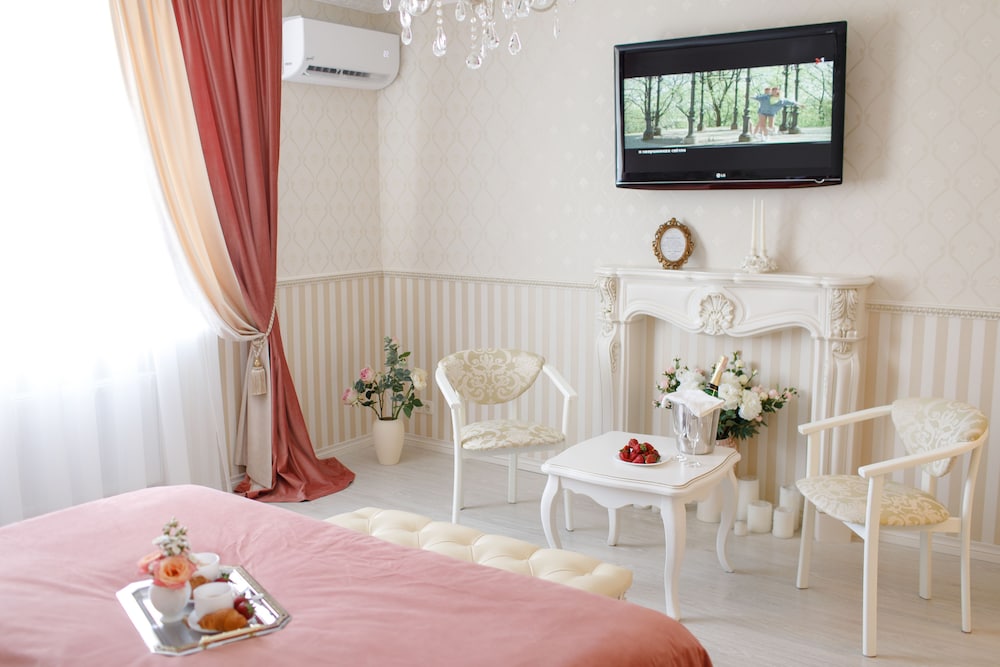 Deluxe Apartment, 1 Queen Bed, Kitchen, Garden View photo 3
