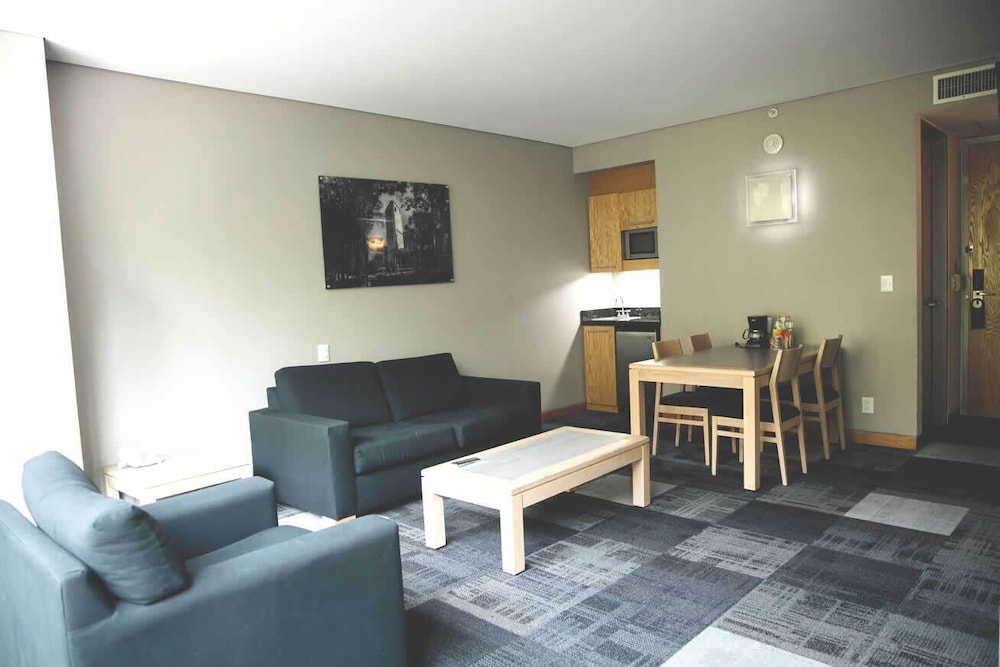 Suite, 1 King Bed with Sofa bed, Balcony