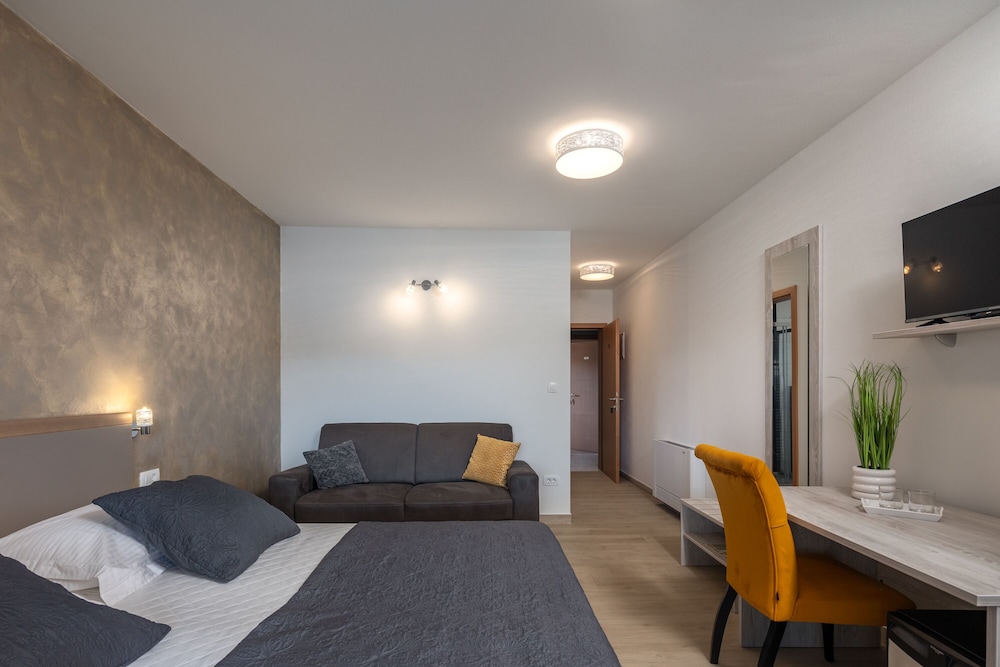 Family Room, 1 Bedroom, Sea Facing (Family Resort Santa Maria Ii Room 203)