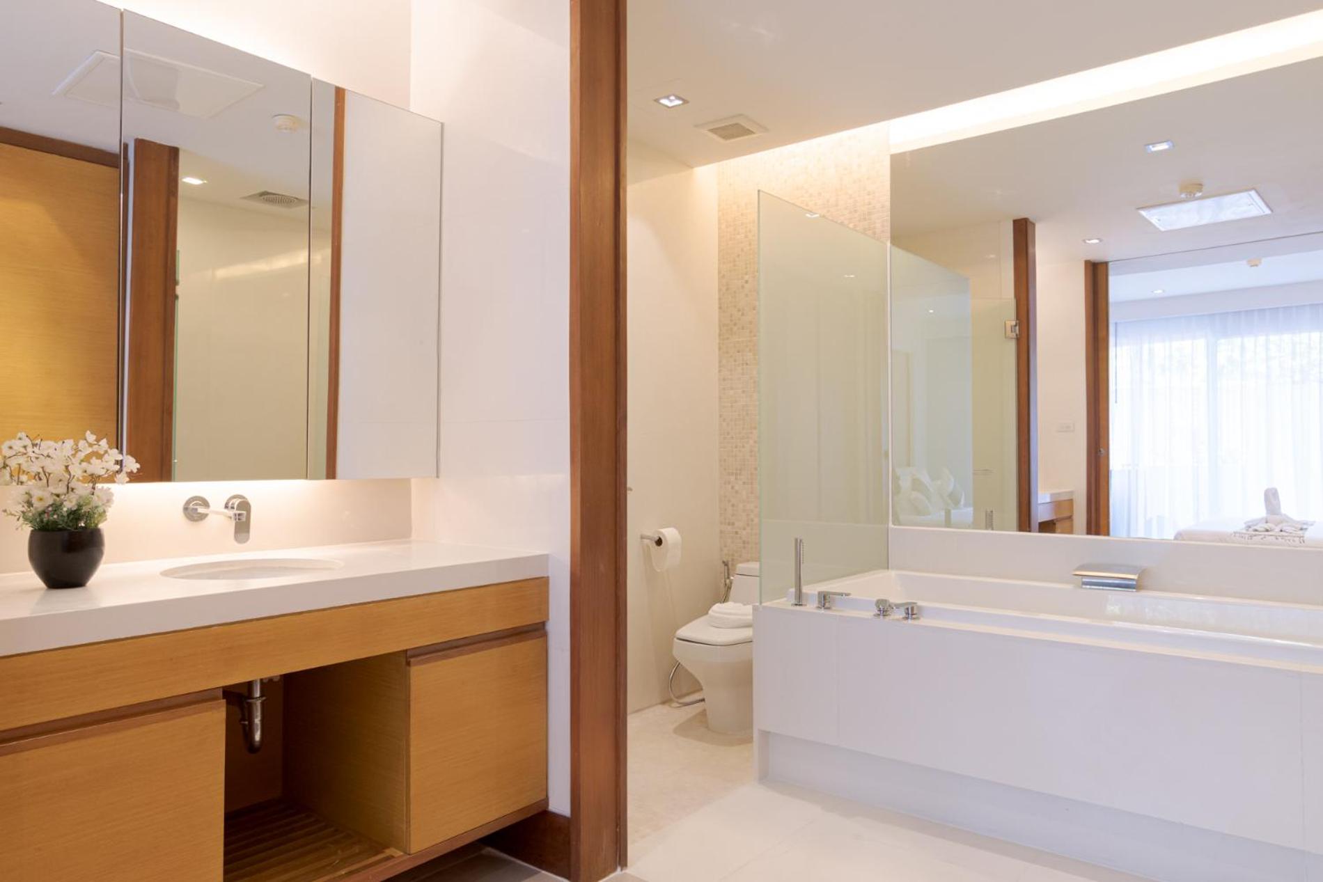 Three-Bedroom Suite photo 2