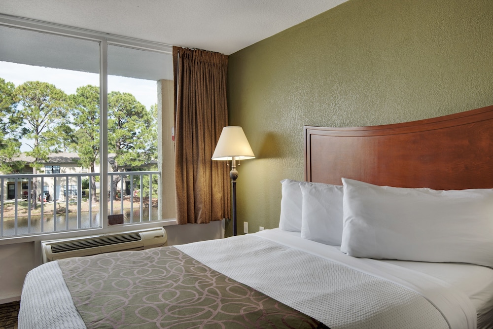 Room, 1 King Bed, Accessible, Non Smoking