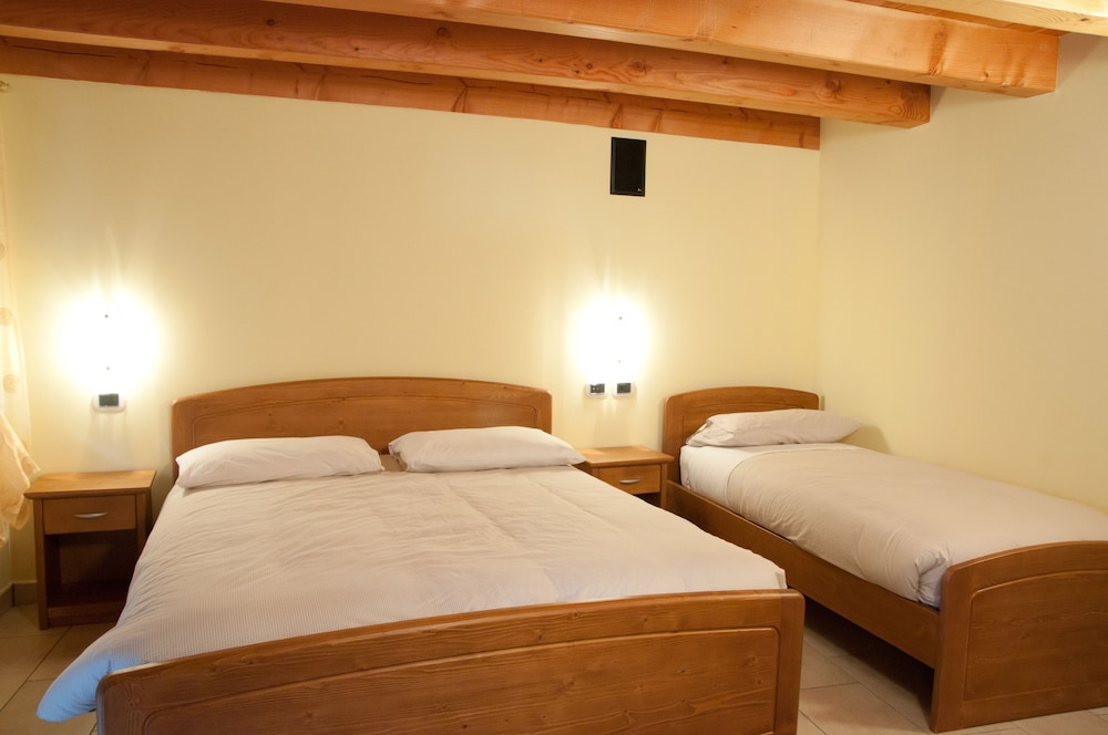 Comfort Triple Room photo 1