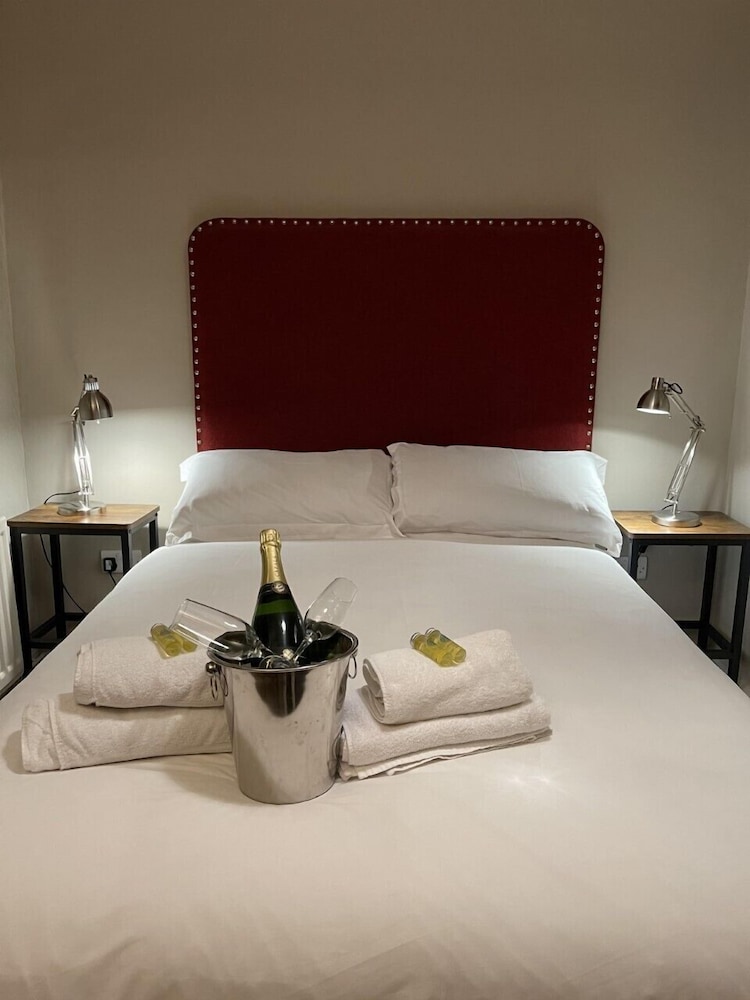 Standard Room, 1 Double Bed, Non Smoking, Valley View photo 2