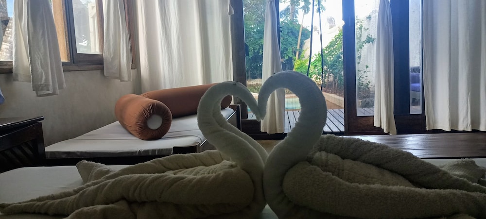 Junior Suite, Ocean View, Sea Facing (n 12)