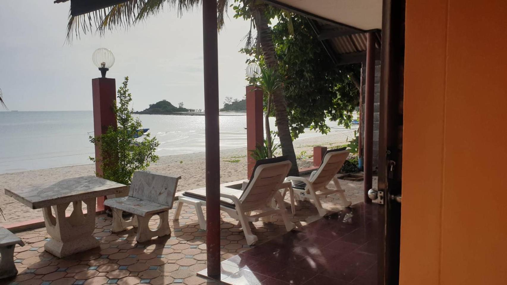 Beach Bungalow photo 3