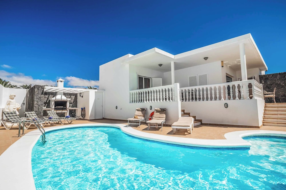 Villa (3 Habitaciones)