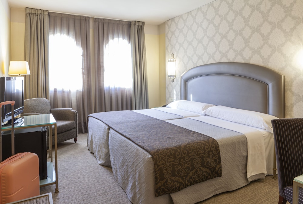 Twin Room, 2 Twin Beds - Photo 1