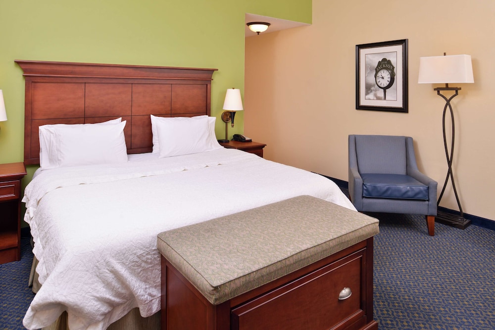 King bed - Photo 5