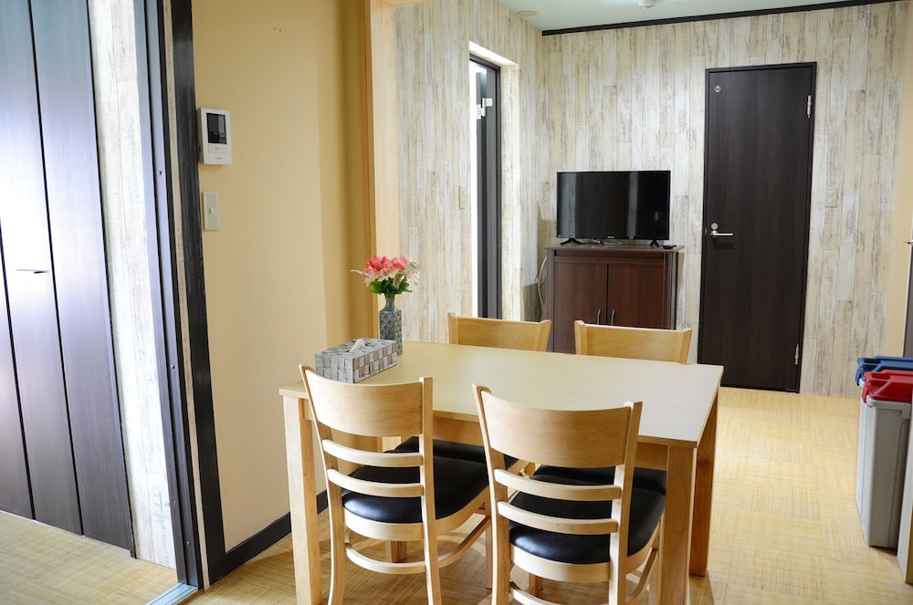 302 - Photo 21
