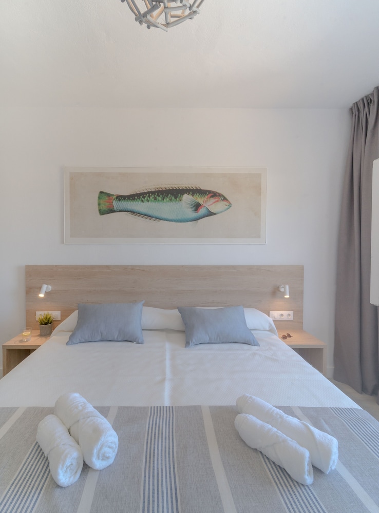 Apartamento Superior, 1 Habitación, Balcón, Vista Parcial al Mar (Club)