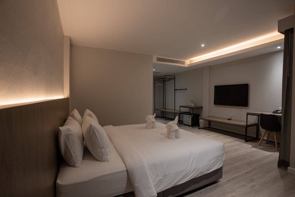 Basic Double Room photo 2