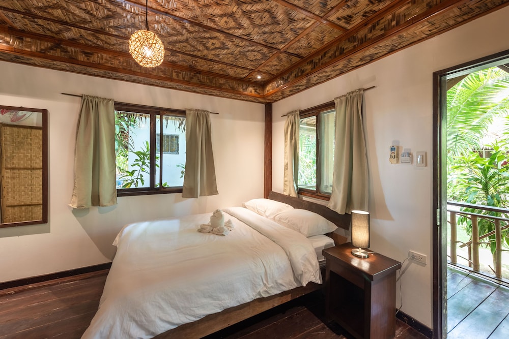 Queen Bungalows photo 1