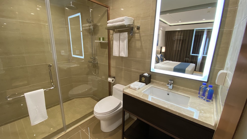 Deluxe Double Room 豪华大床房 - Photo 6