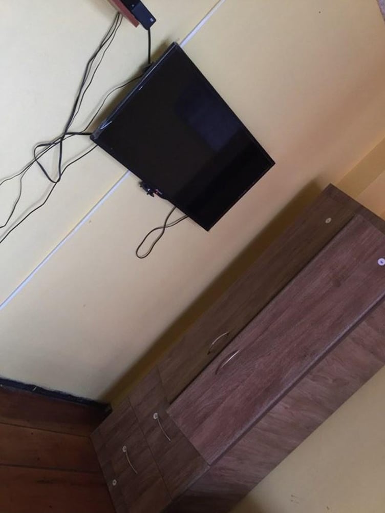 Double Room, 1 Queen Bed