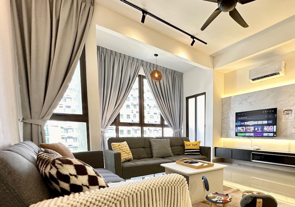 Classic Apartment, 1 Bedroom, Non Smoking, City View photo 2
