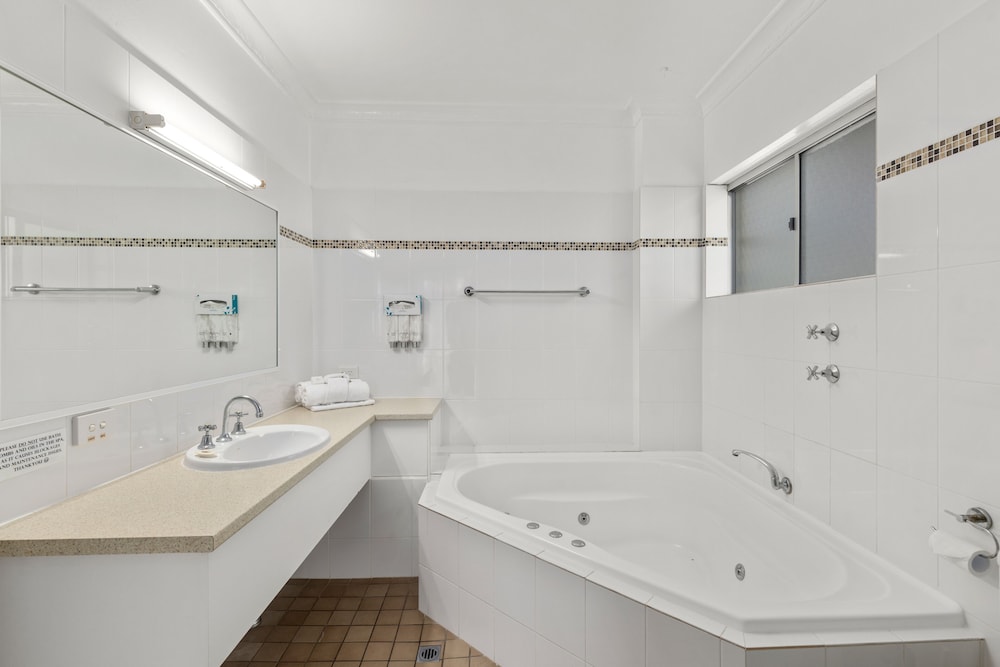 King Spa Room photo 2