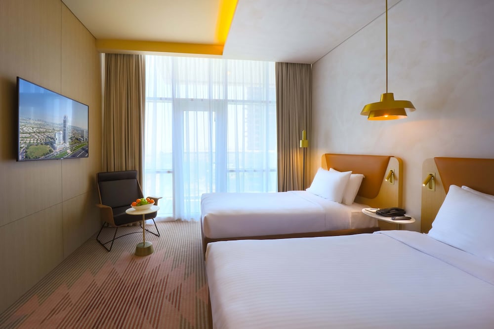 Superior Room, 2 Twin Beds, City View photo 2
