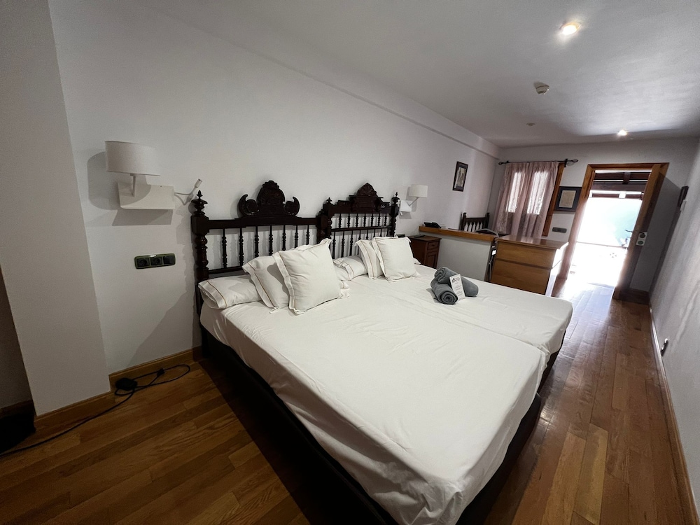 Habitación Estándar con Dos Camas Individuales