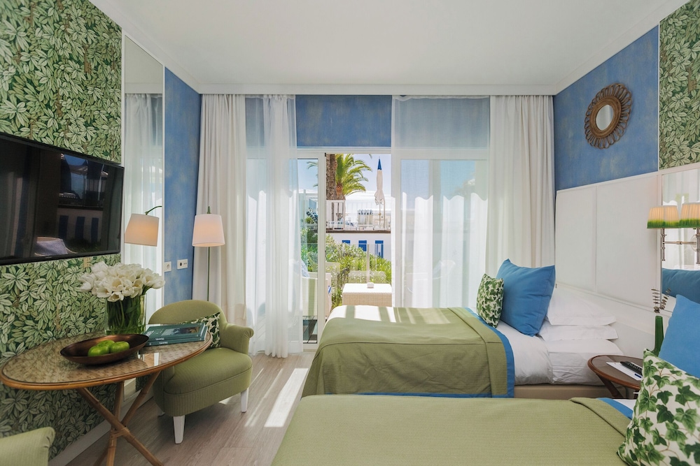 Classic Double or Twin Room - Photo 2