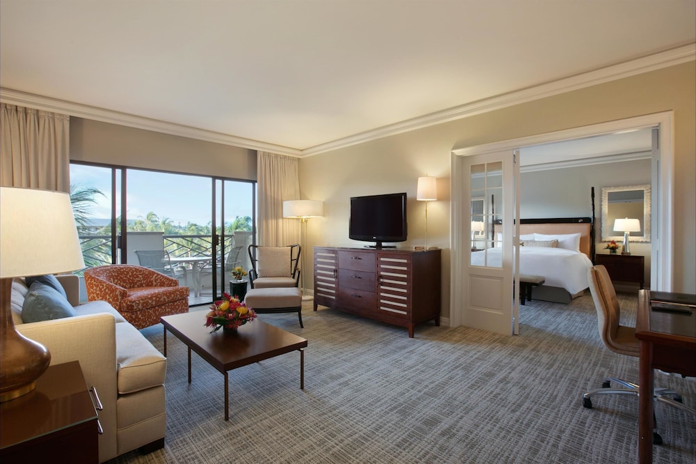 Fairmont Gold 1 Bedroom Suite, Ocean View, Gold Lounge Access (newly Renovated, High Floor)