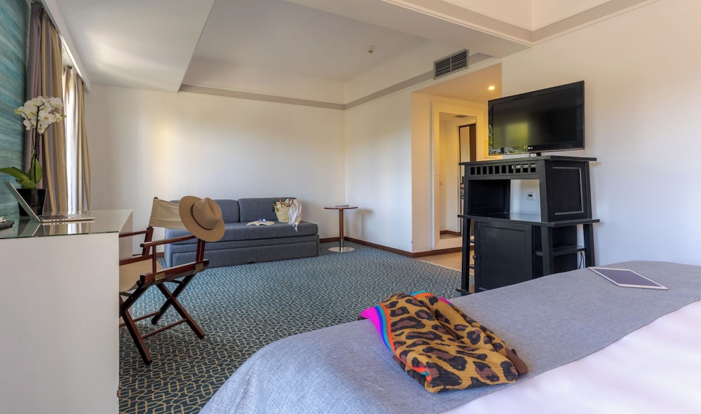 Superior Double or Twin Room, Garden View (Extra Bed)