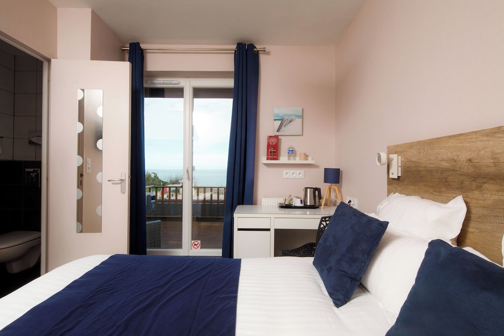 Standard Room Sea View with Terrace