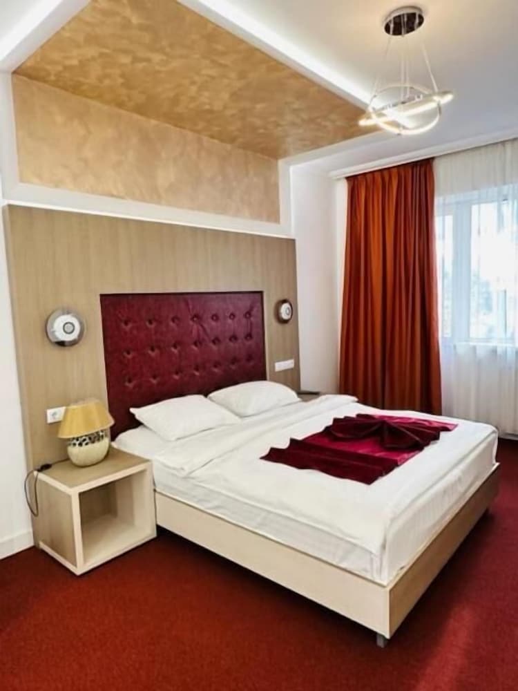 Presidential Suite, City View photo 2