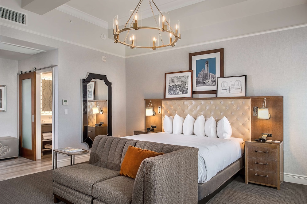 Studio, 1 King Bed (Clock Tower) - Photo 4