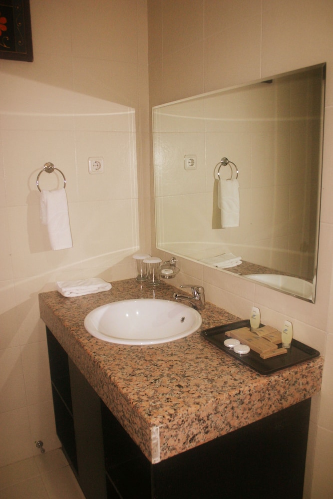 Junior Suite, 1 Bedroom, City View photo 2