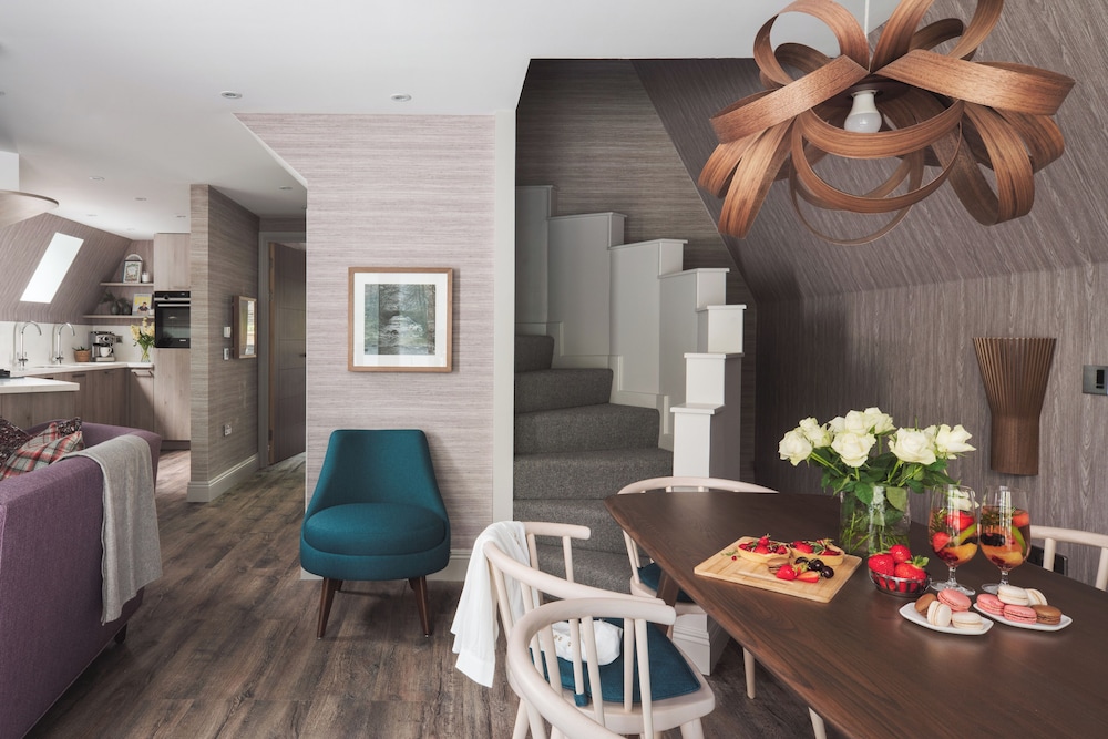 Luxury Chalet, 3 Bedrooms, Marina View photo 3