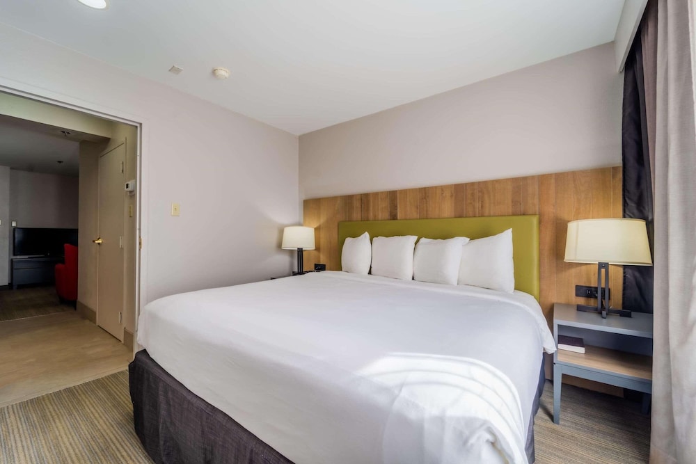 Suite, 1 Bedroom, Non Smoking - Photo 1