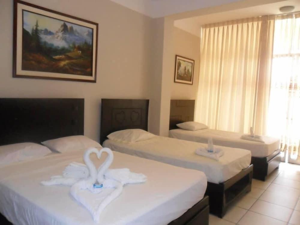 Triple Room (with Fan) photo 1