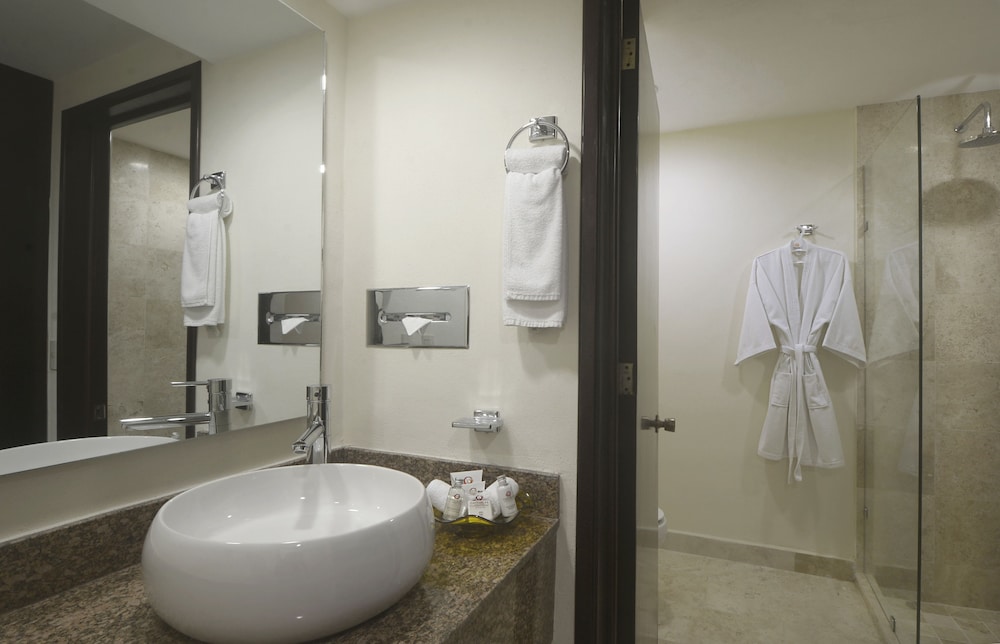 Studio Luxury - Photo 13