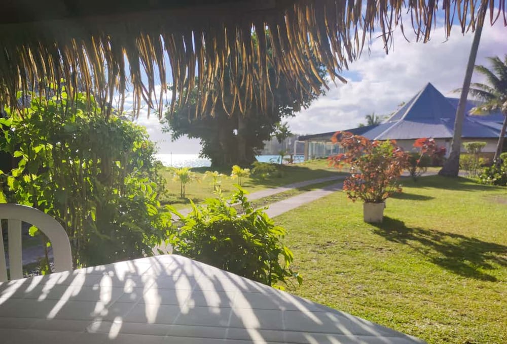 Bungalow, Triple, Lagoon View photo 2