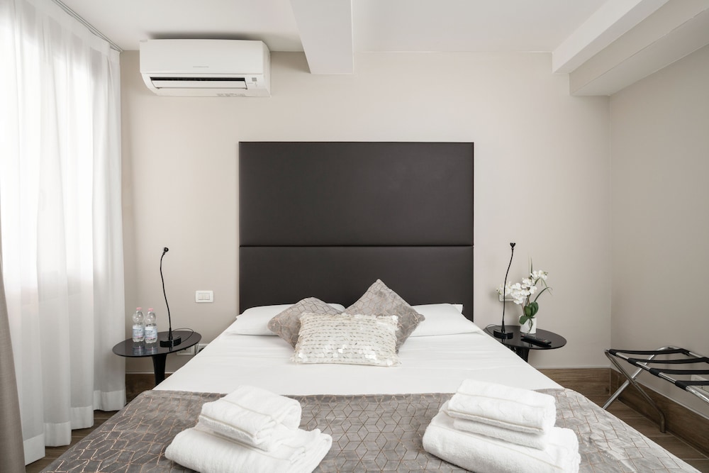 Standard Double Room, 1 Double Bed (1A) photo 2