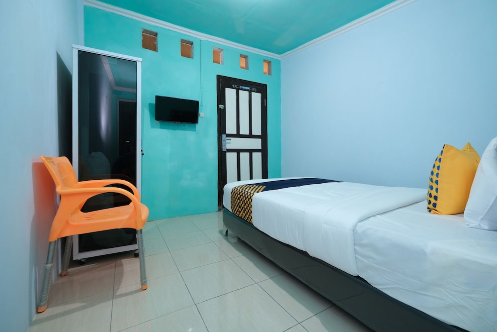 Basic Single Room