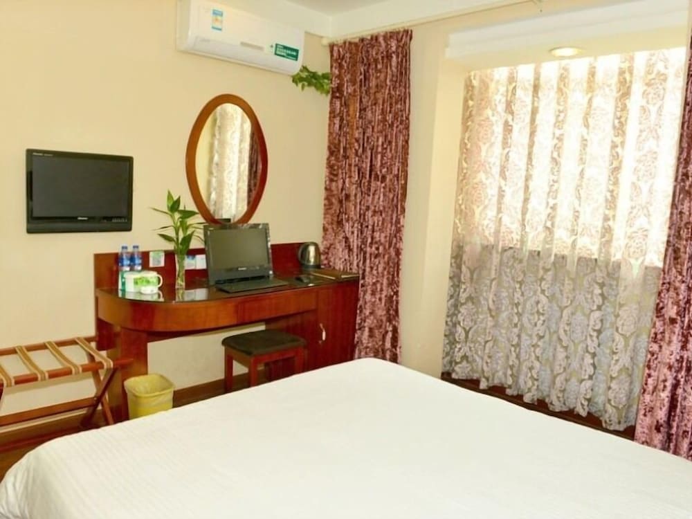 Standard Double Room photo 2