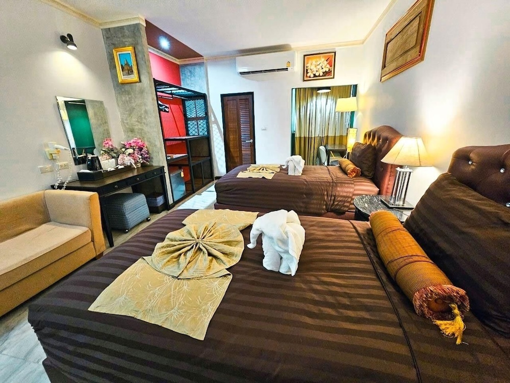 Superior Room, 1 Bedroom, Non Smoking, Park View photo 1