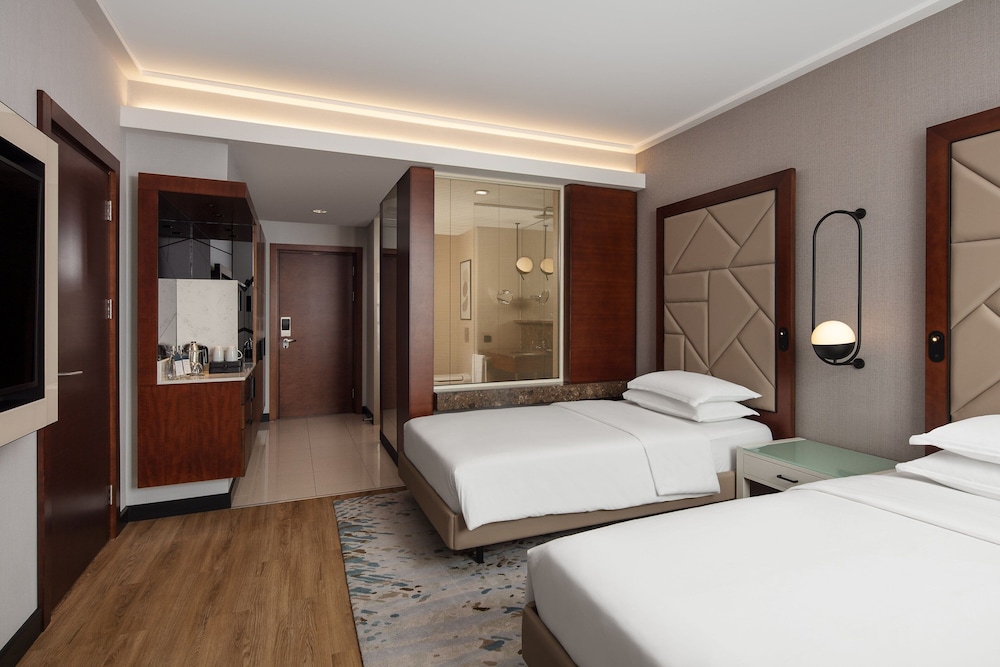 Panoramic Room, 2 Twin Beds, City View