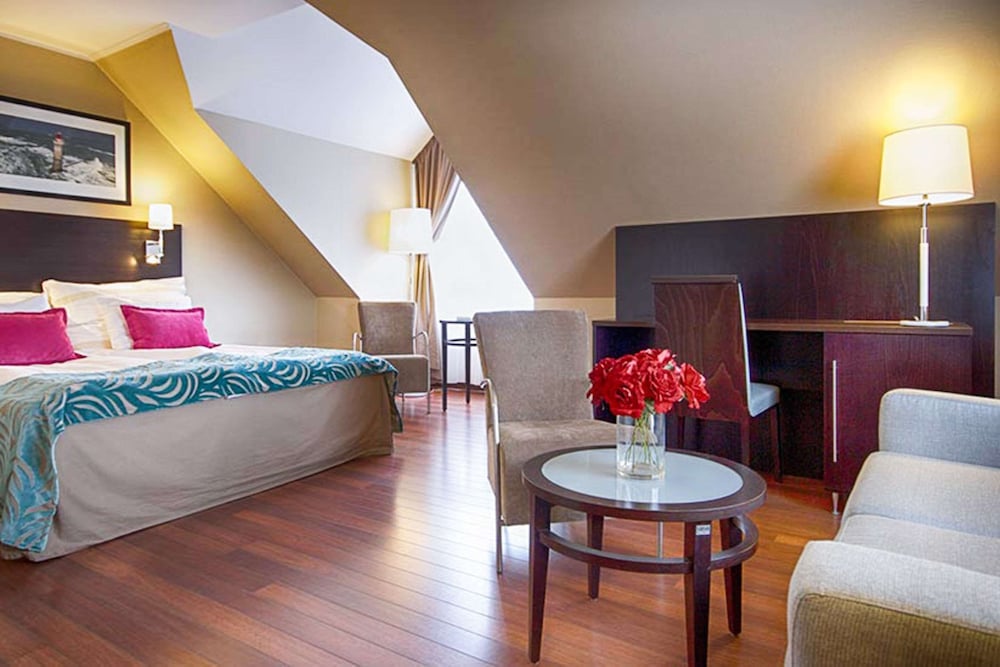 Junior Suite, Multiple Beds, Non Smoking