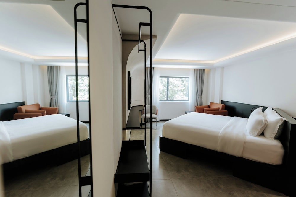 Luxury Double Room, 1 King Bed photo 1