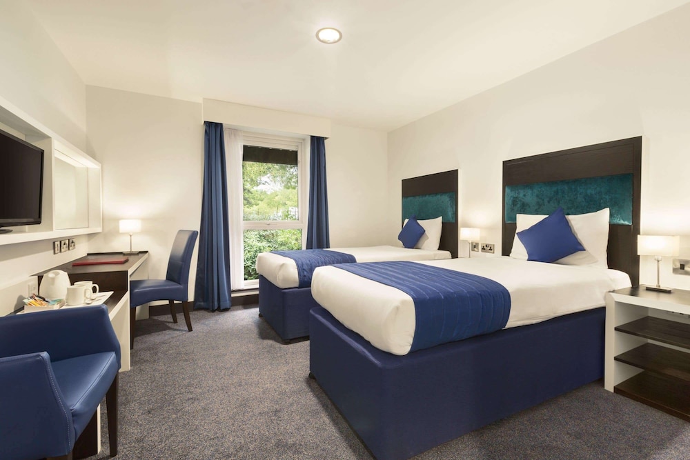 Room, 2 Twin Beds, Non Smoking - Photo 3