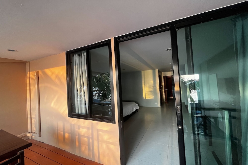 Standard Double Room, Sea View - Photo 15