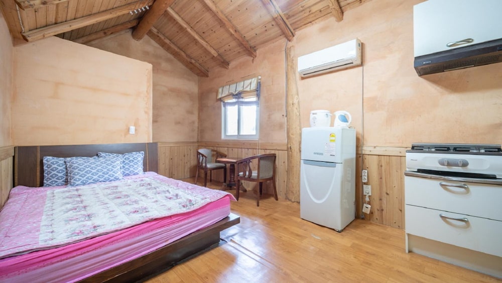 Basic Room, 1 Bedroom (hwangto10) - Photo 4