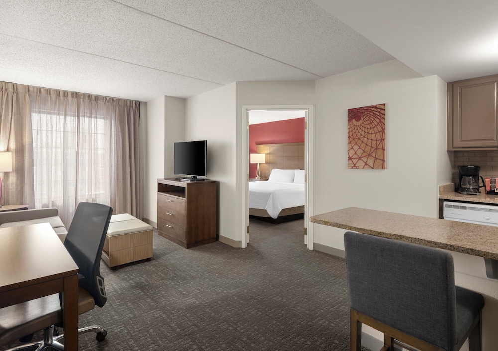 Room, 1 Bedroom, Accessible Bathtub, Kitchen (Communications, Mobility) - Photo 1
