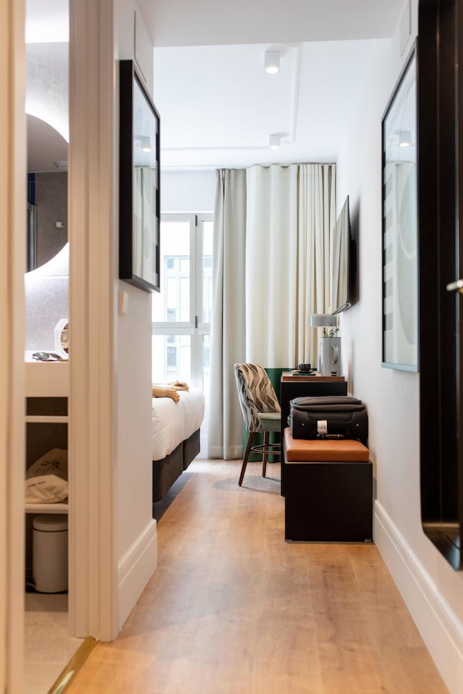 Superior Double Room - Photo 12