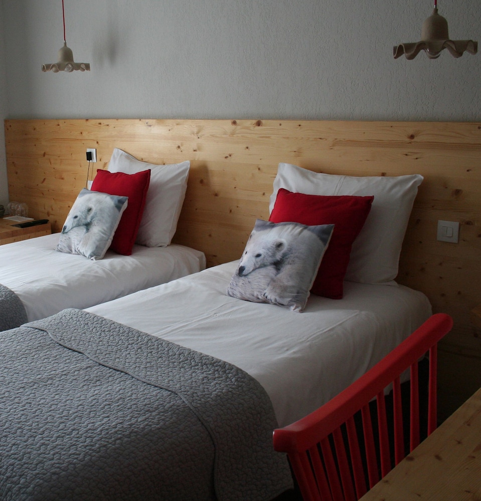 Classic Double or Twin Room - Photo 4